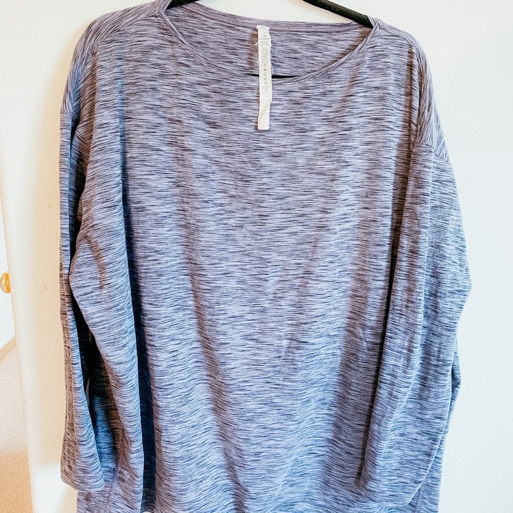 Lululemon Back In Action Long Sleeve